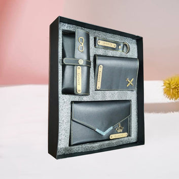 Chillaao Personalised Set of 4 ladies wallet