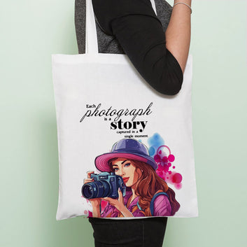 Chillaao Each photographer story Tote Bag
