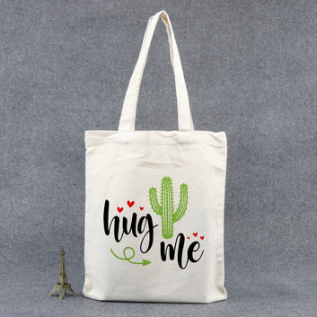 Chillaao hug me  tote bag