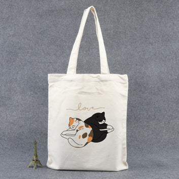 Chillaao sleepy cats  tote bag
