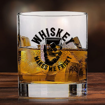 Whiskey Glasses with Design - Whiskey makes me Frisky