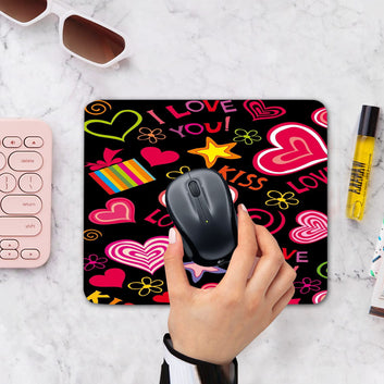 Chillaao Love Pattern Mouse Pad