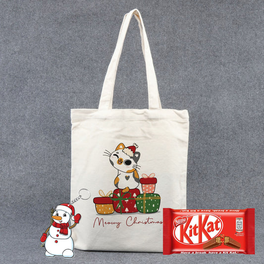 Chillaao Cute happy Naughty calico kitten Tote Bag