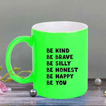 Chillaao Be Kind neon Green  mug